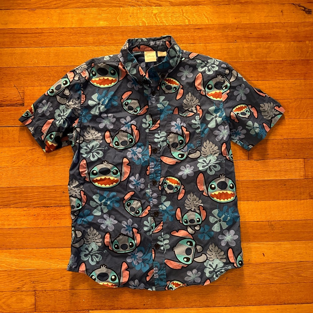 Disney Lilo & Stitch Hawaiian Shirt Mens Small Blue Floral Surf Resort Vacation